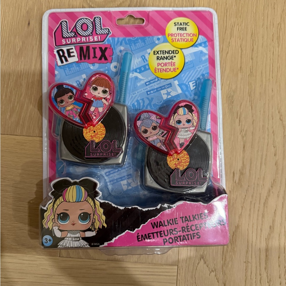 Brand New LOL Surprise Remix Walkie Talkies